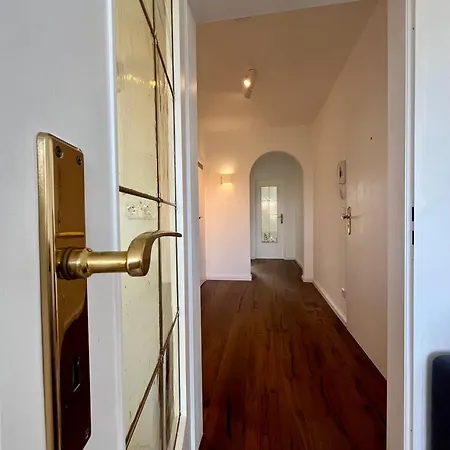 Apartment Sunny With 2 Bedrooms, Wifi, Terrace, Close To And Messe Augsburg