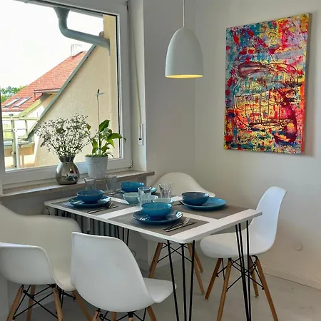 Sunny With 2 Bedrooms, Wifi, Terrace, Close To And Messe Augsburg